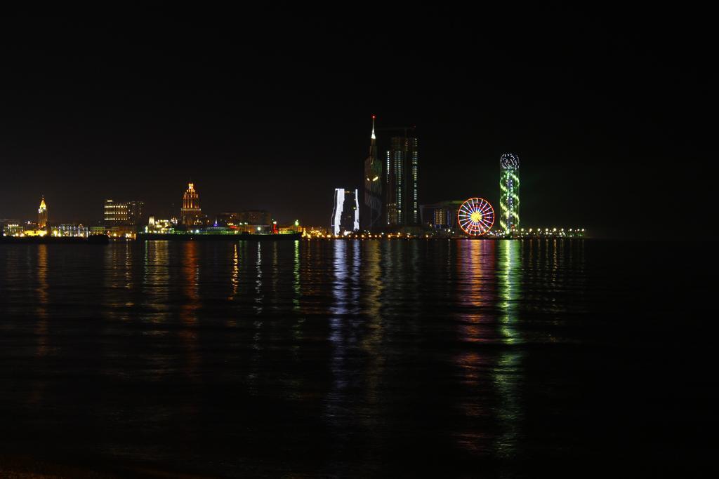 Apartment Archil Batumi Eksteriør bilde