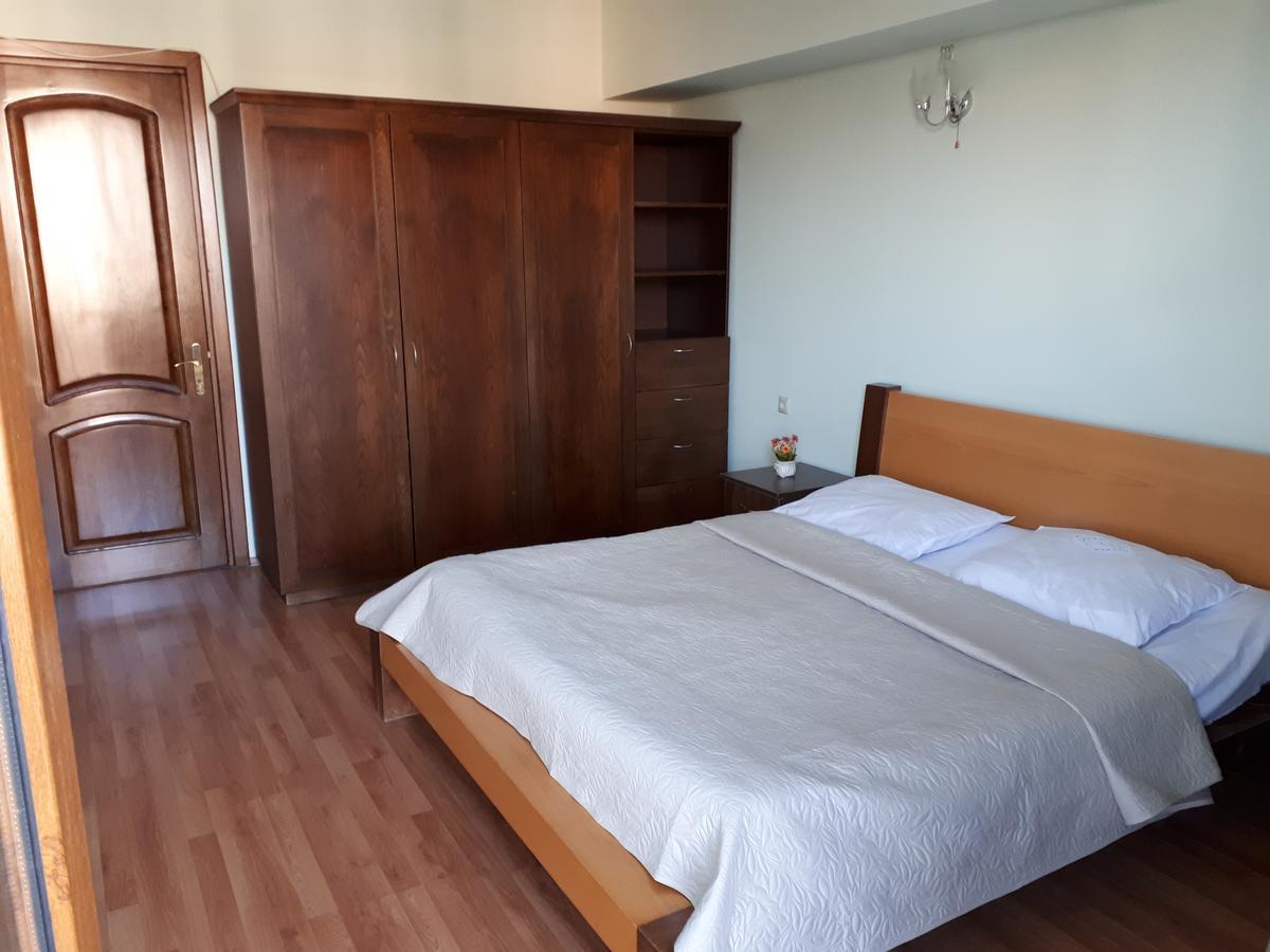 Apartment Archil Batumi Eksteriør bilde